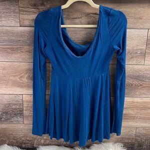 Moda International Ladies Long Bell Sleeves Scoop Neck Blouse Blue Size Medium